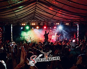 Saumarktball Spalt