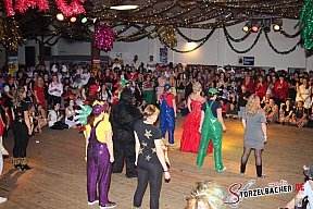 Saumarktball Spalt