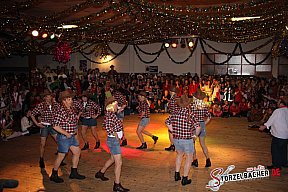 Saumarktball Spalt