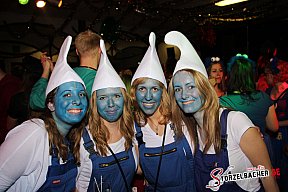 Saumarktball Spalt