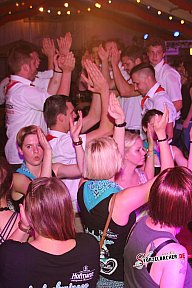 Zeltparty Neidhardswinden