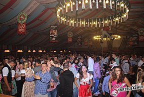 Volksfest Neus&auml;ss