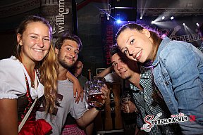 Volksfest Neus&auml;&szlig;