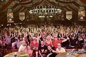 Volksfest in Neus&auml;ss