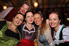 PARTY REVOLUTION N&uuml;rnberg