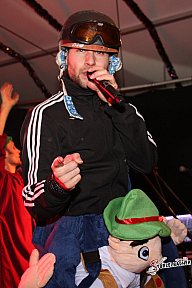 Saumarktball Spalt