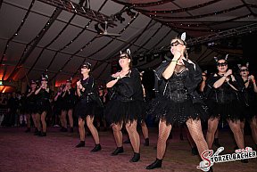 Saumarktball Spalt
