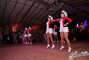 Saumarktball Spalt