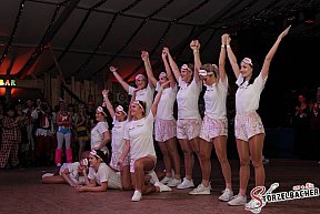 Saumarktball Spalt